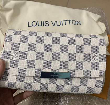 Louis Vuitton M44580 Mini Dauphine photo review